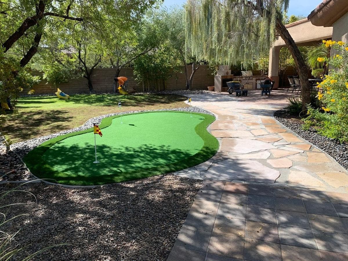 Backyard Putting Green & Flagstone Path — Las Vegas Valley