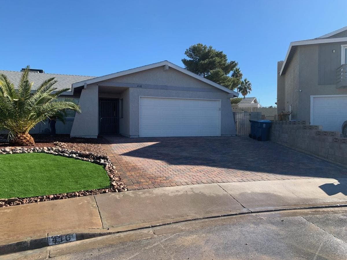 Front Yard: Paver Driveway & Turf Island — Las Vegas Valley